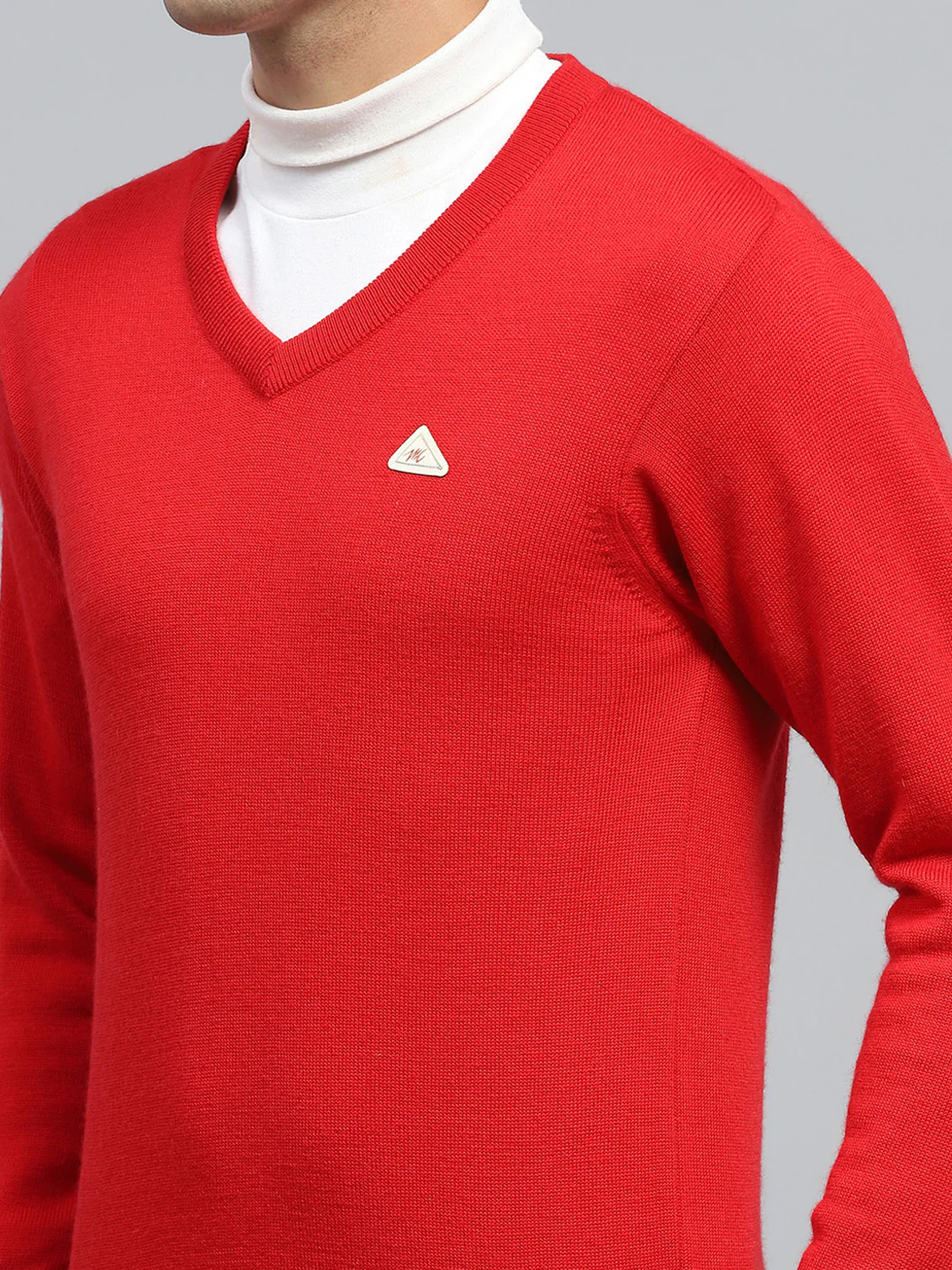 Men Red Solid V Neck Full Sleeve Pullover - Image 6