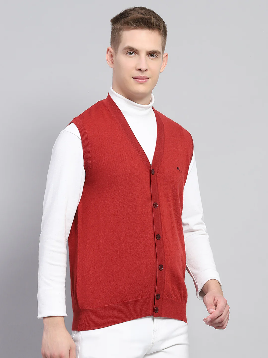 Men Red Solid V Neck Sleeveless Cardigan - Image 4