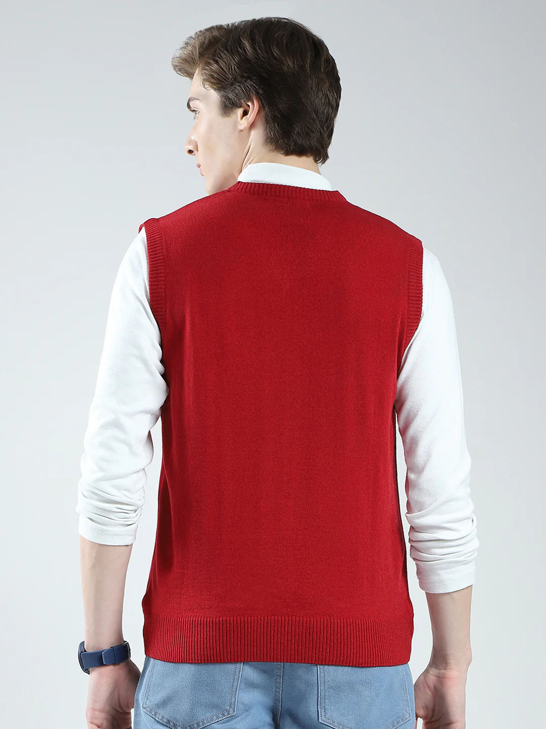 Men Red Solid V Neck Sleeveless Sweater - Image 5