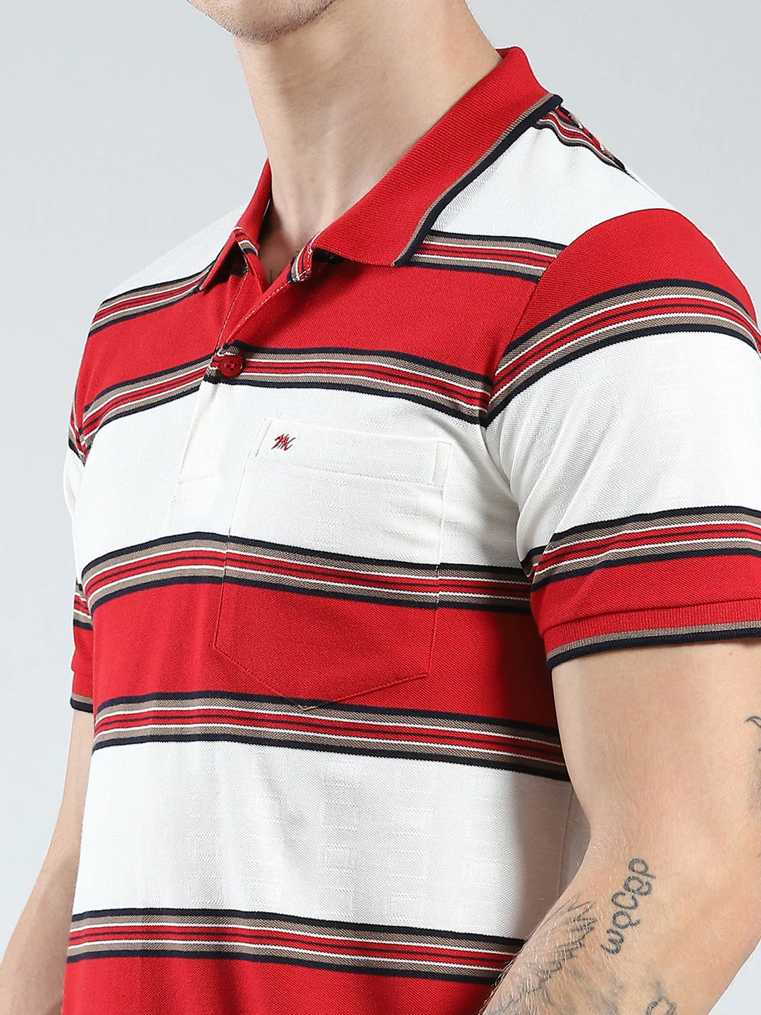 Men Red Stripe Collar Half Sleeve T-Shirt - Image 7