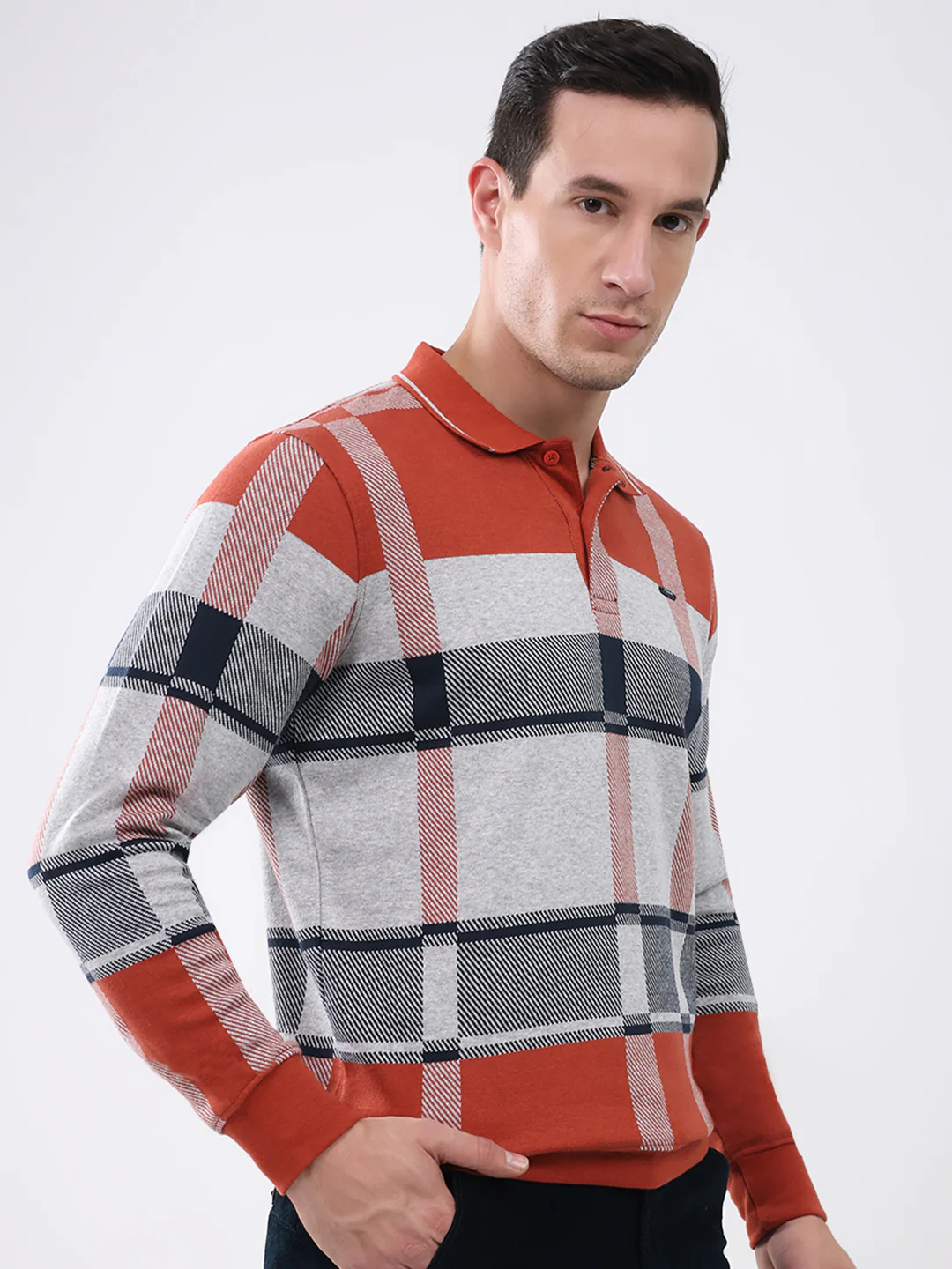 Men Rust Abstract Collar Full Sleeve Winter T-Shirt - Image 4