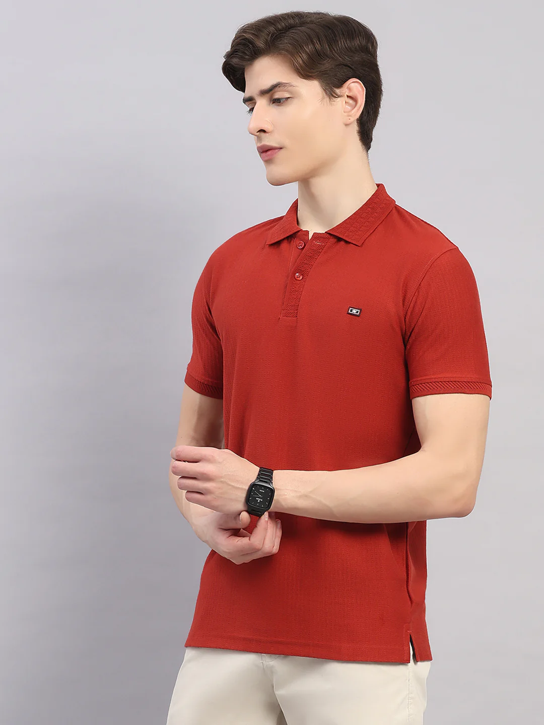 Men Rust Geometric Stand Collar Half Sleeve T-Shirt - Image 3