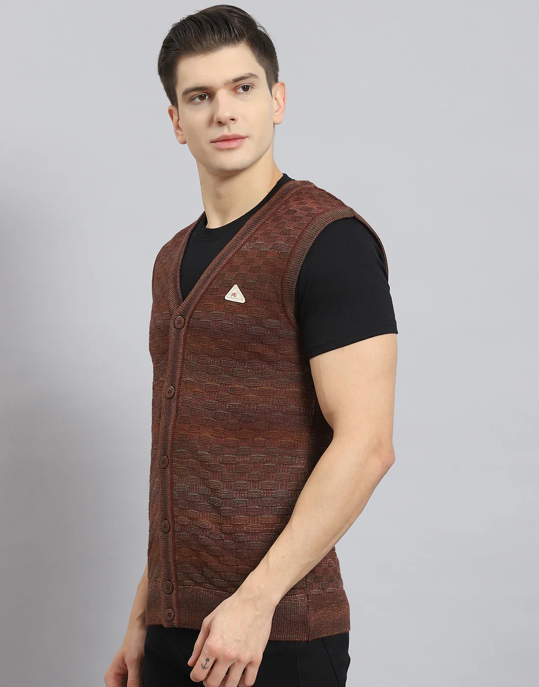 Men Rust Self Design V Neck Sleeveless Sweater - Image 4