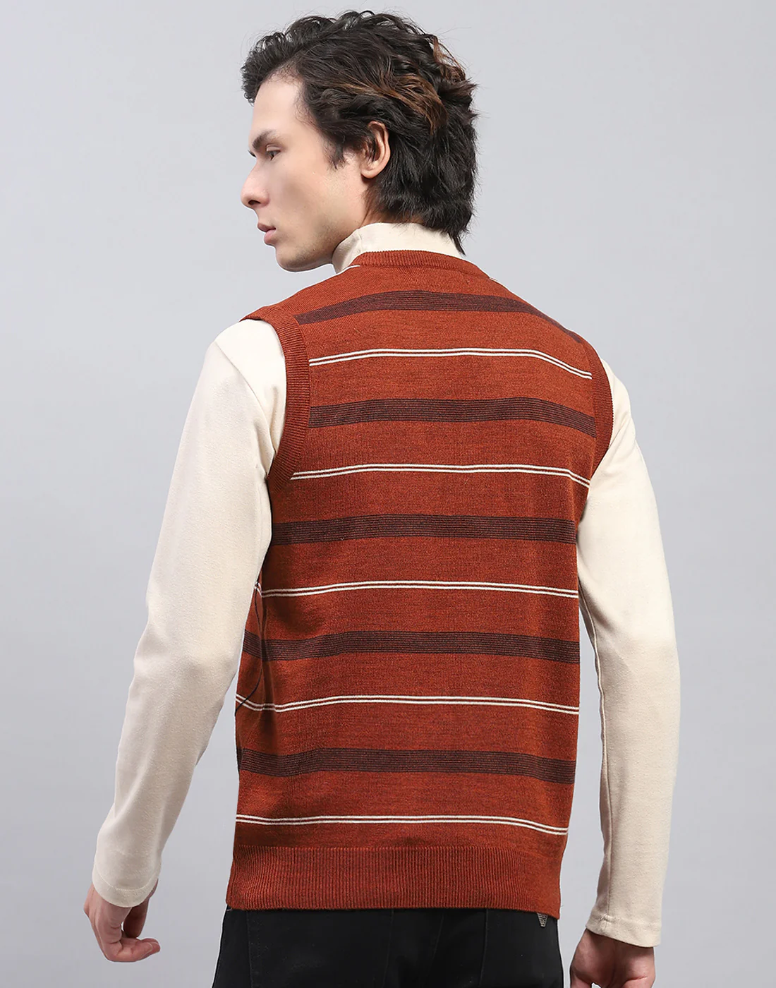 Men Rust Self Design V Neck Sleeveless Sweater - Image 5