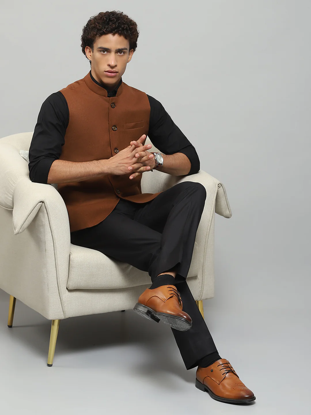 Men Rust Solid Band Collar Sleeveless Jacket - Image 2