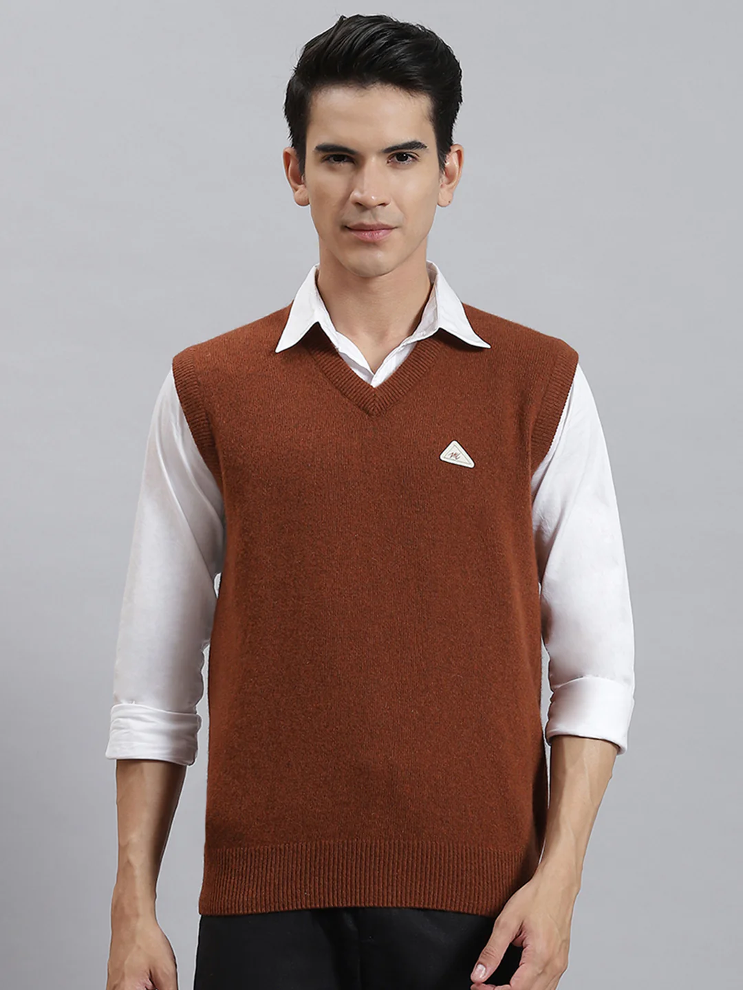 Men Rust Solid V Neck Sleeveless Sweaters/Pullovers - Image 2
