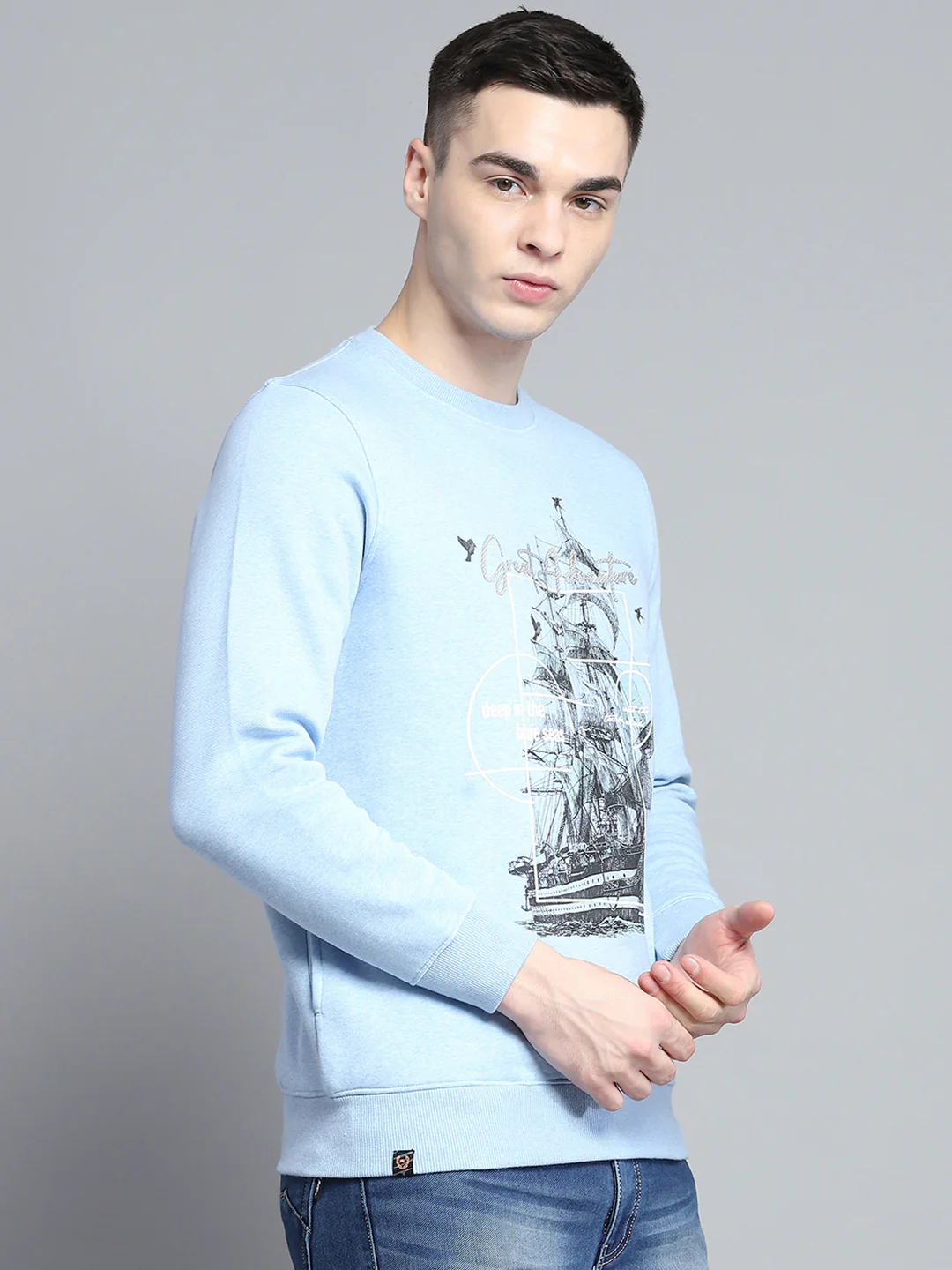 Men Sky Blue Printed Round Neck Full Sleeve Sweatshirt - Image 4