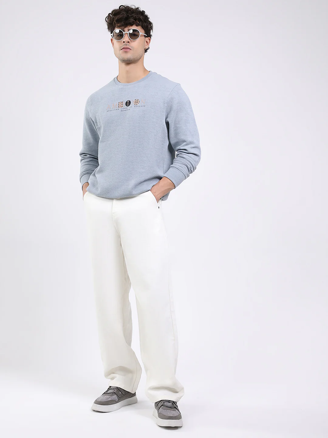 Men Sky Blue Solid Round Neck Full Sleeve Winter T-Shirt - Image 2