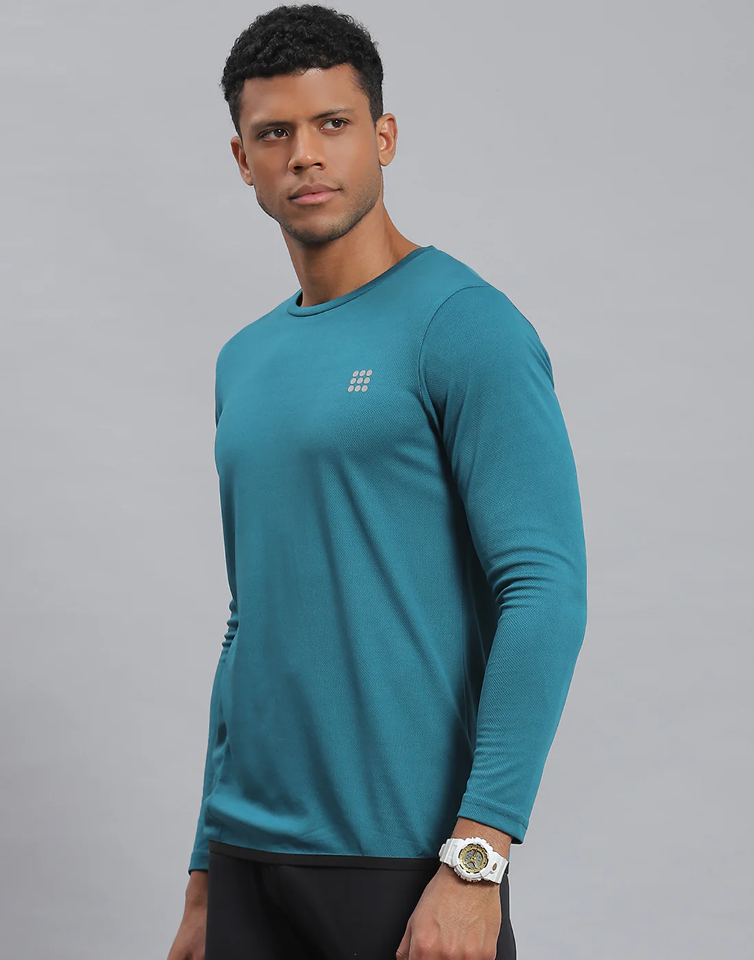 Rock.it Men Teal Blue Solid Round Neck Full Sleeve Active T-Shirt - Image 3