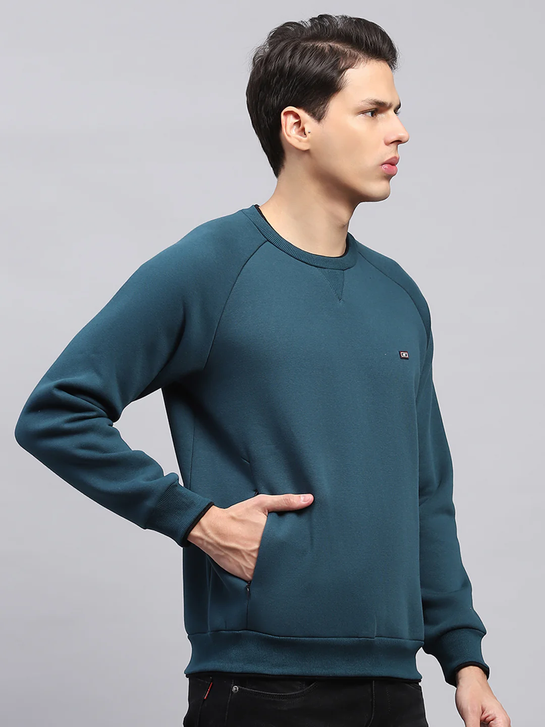Men Teal Blue Solid Round Neck Full Sleeve Sweatshirt - Image 4