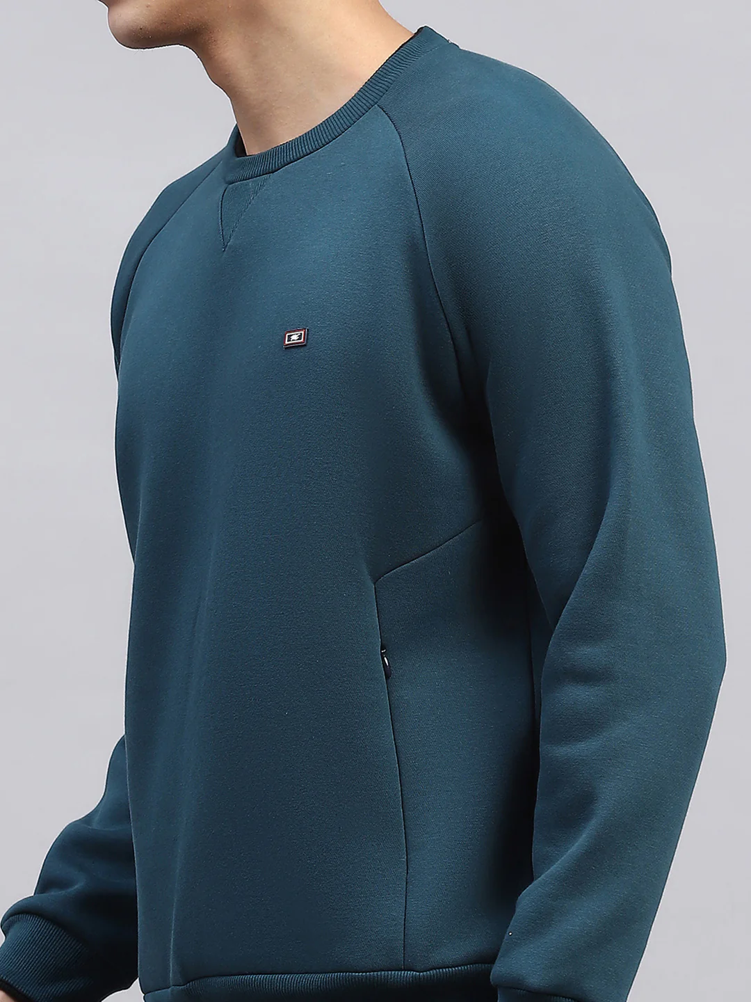 Men Teal Blue Solid Round Neck Full Sleeve Sweatshirt - Image 7