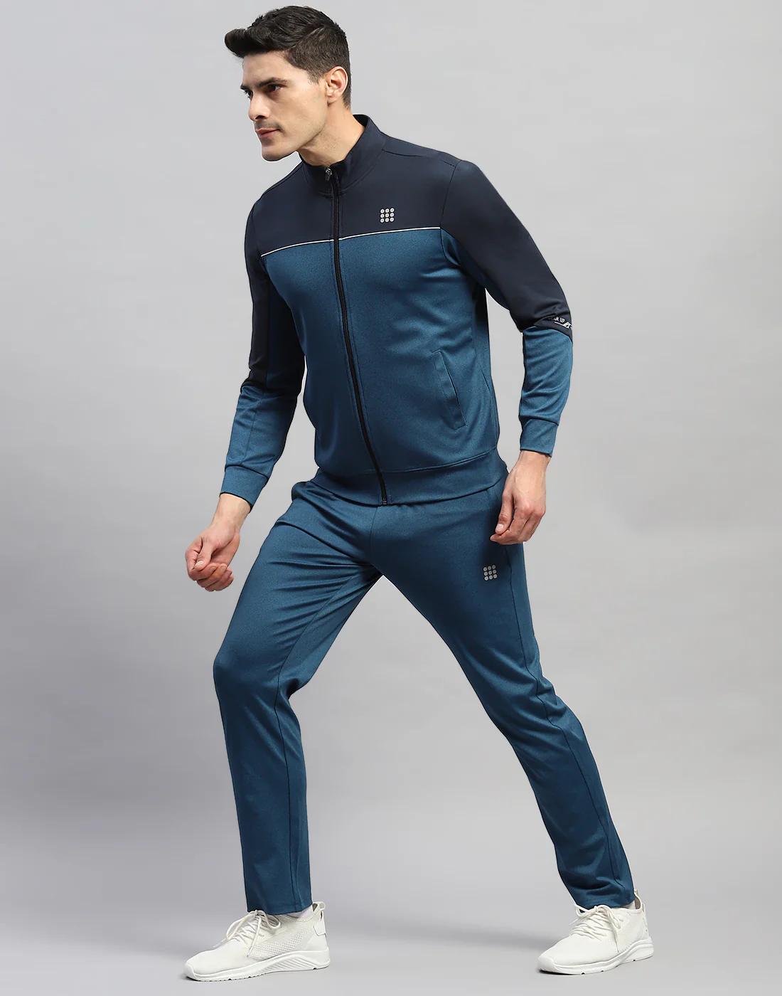 Rock.it Men Teal Blue Solid Round Neck Full Sleeve Tracksuit - Image 4