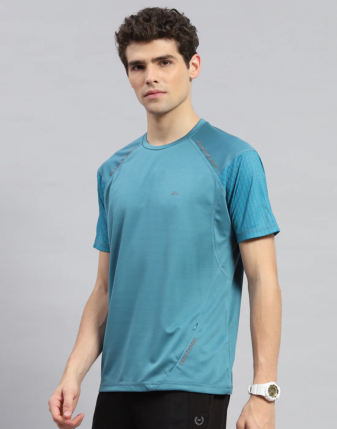 Men Teal Blue Solid Round Neck Half Sleeve T-Shirt - Image 3