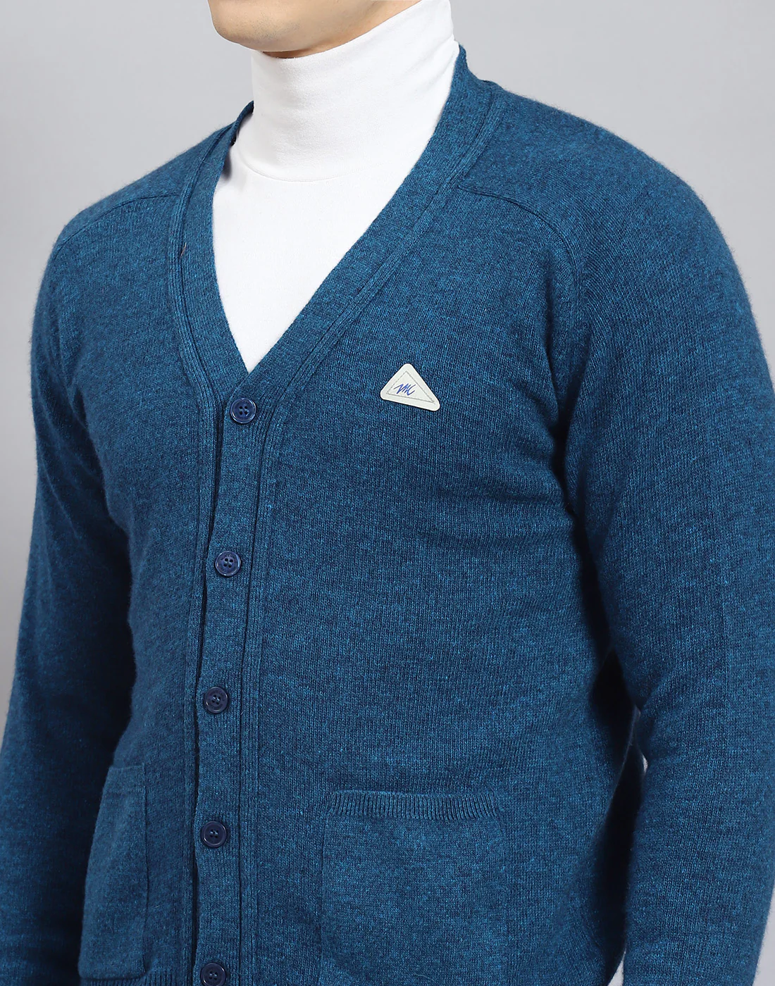 Men Turquoise Blue Solid V Neck Full Sleeve Cardigan - Image 7