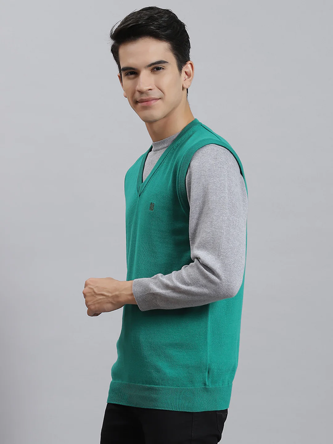 Men Turquoise Blue Solid V Neck Sleeveless Sweaters/Pullovers - Image 3
