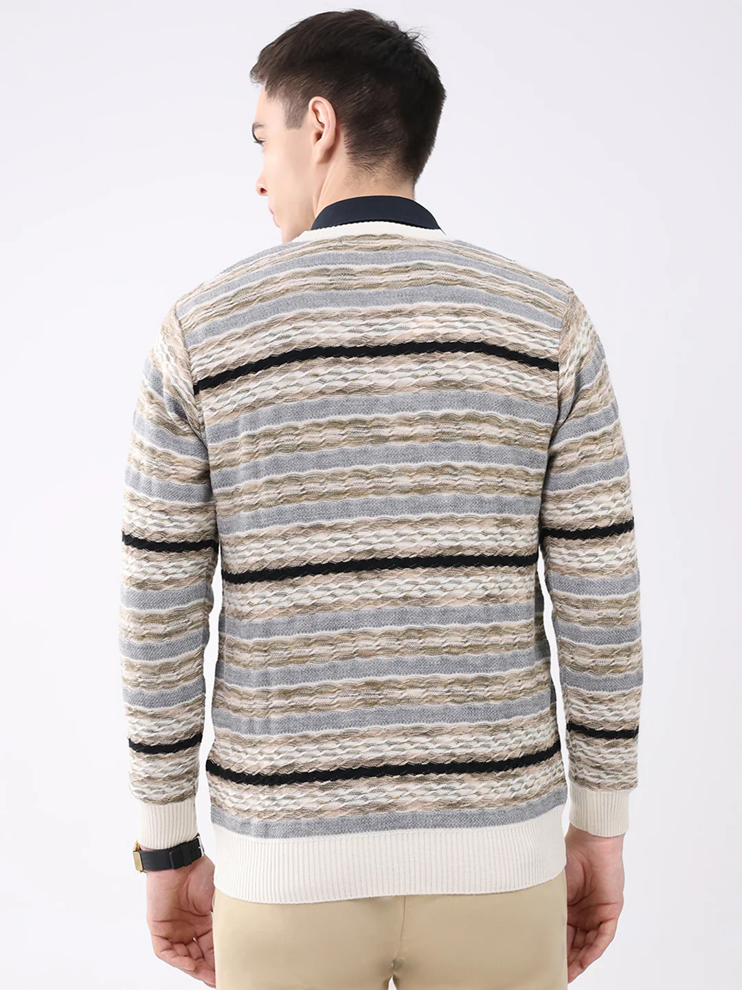 Men White Abstract V Neck Full Sleeve Pullover - Image 5