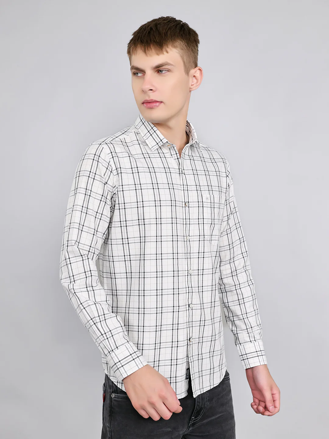 Men White Check Collar Full Sleeve Shirt - Image 3