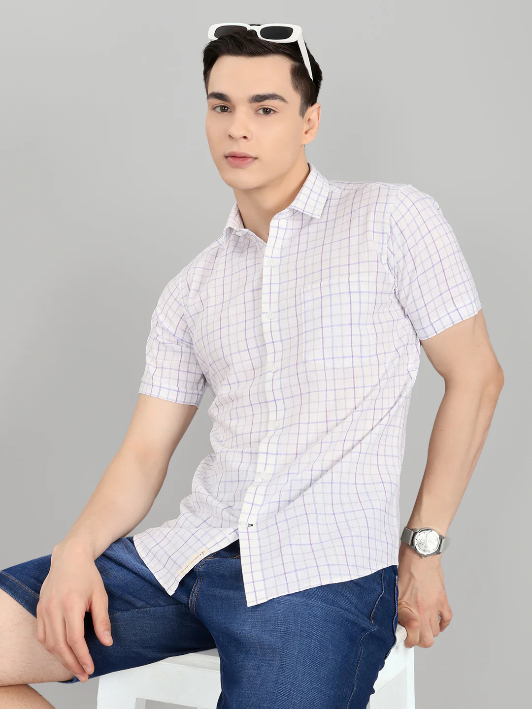 Men White Check Collar Half Sleeve Shirt - Image 7