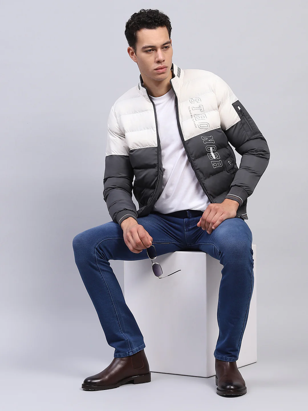 Men White & Grey Printed Mock Neck Full Sleeve Jacket - Image 2