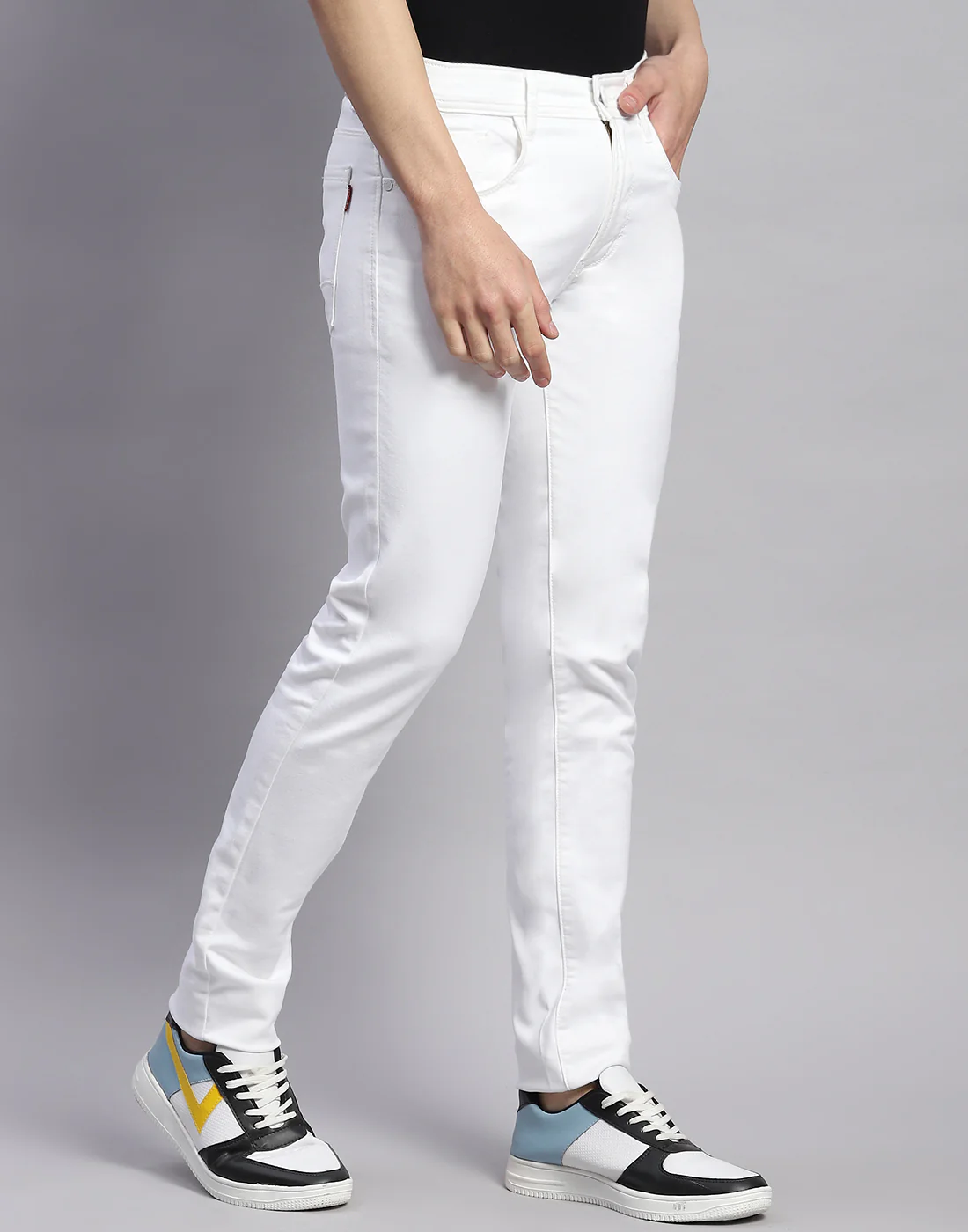 Men White Light Wash Skinny Fit Denim - Image 4