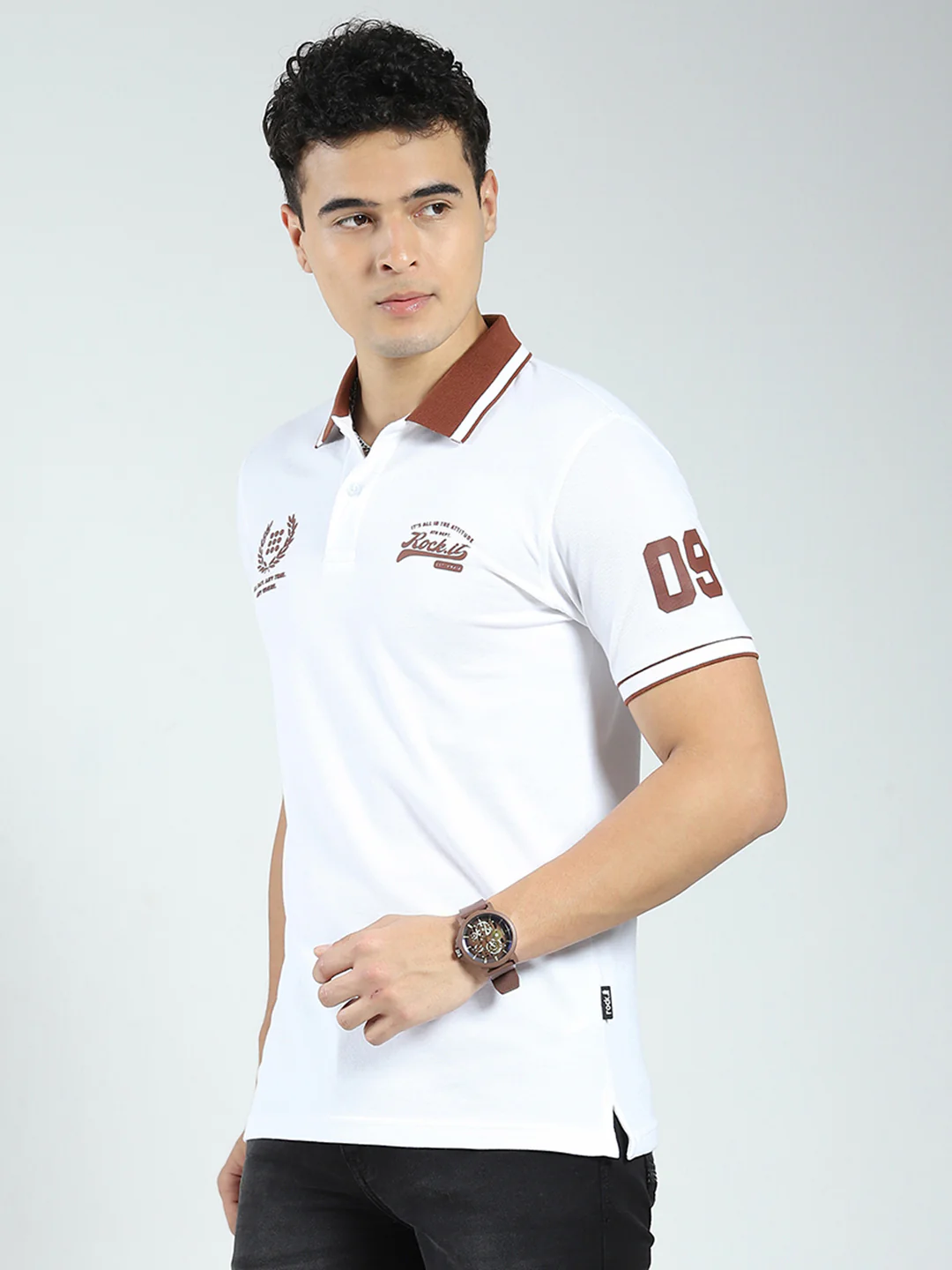 Rock.it Men White Printed Collar Half Sleeve T-Shirt - Image 3