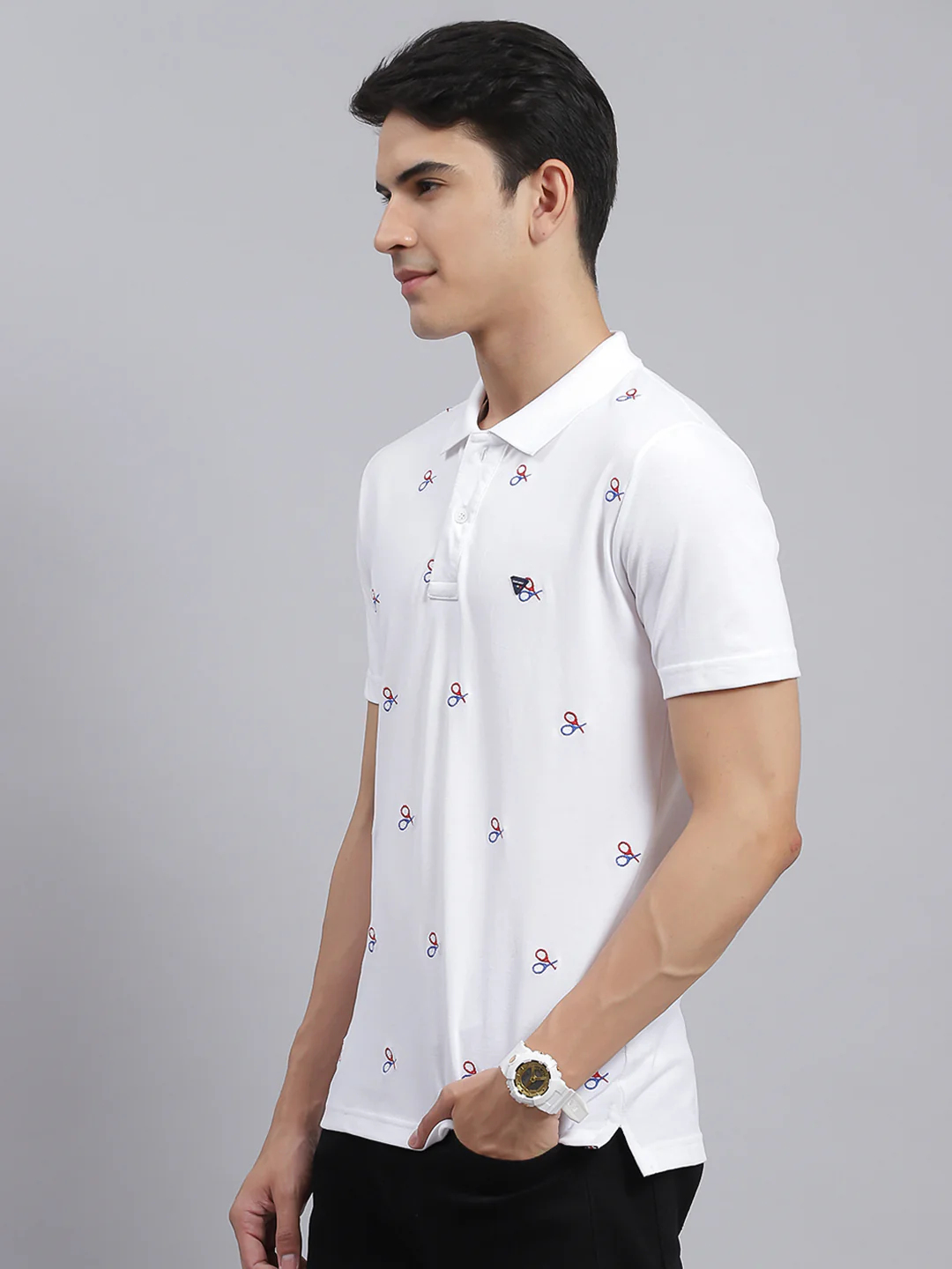 Men White Printed Cotton Blend T-Shirt - Image 4