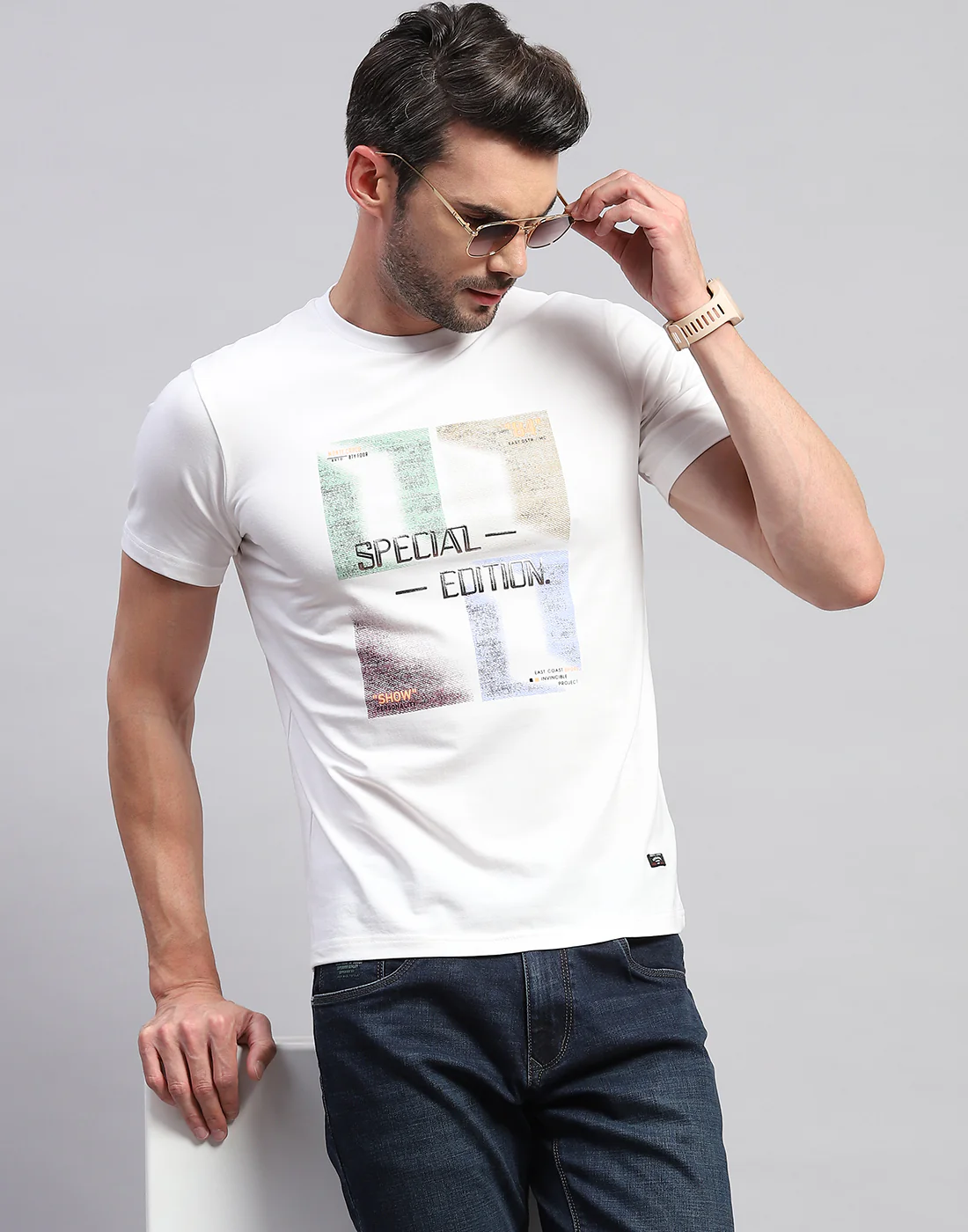Men White Printed Round Neck Half Sleeve T-Shirt - Image 6