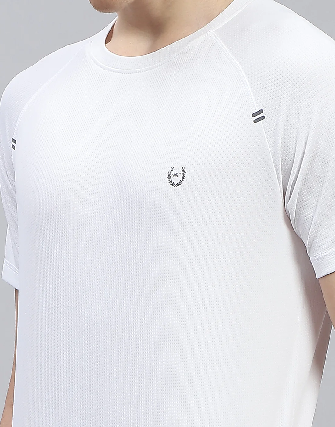 Men White Printed Round Neck Half Sleeve T-Shirt - Image 6