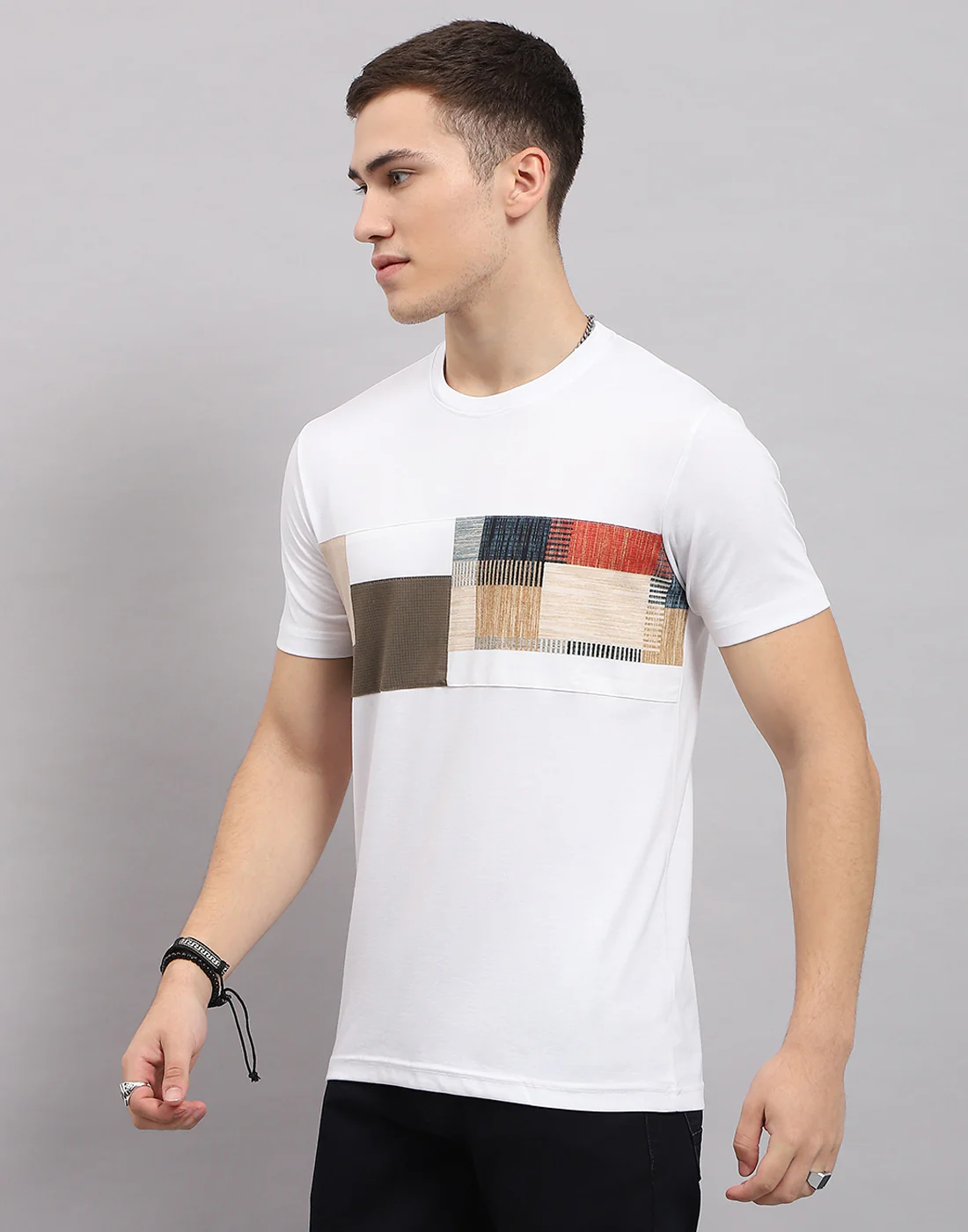 Men White Printed Round Neck Half Sleeve T-Shirt - Image 3