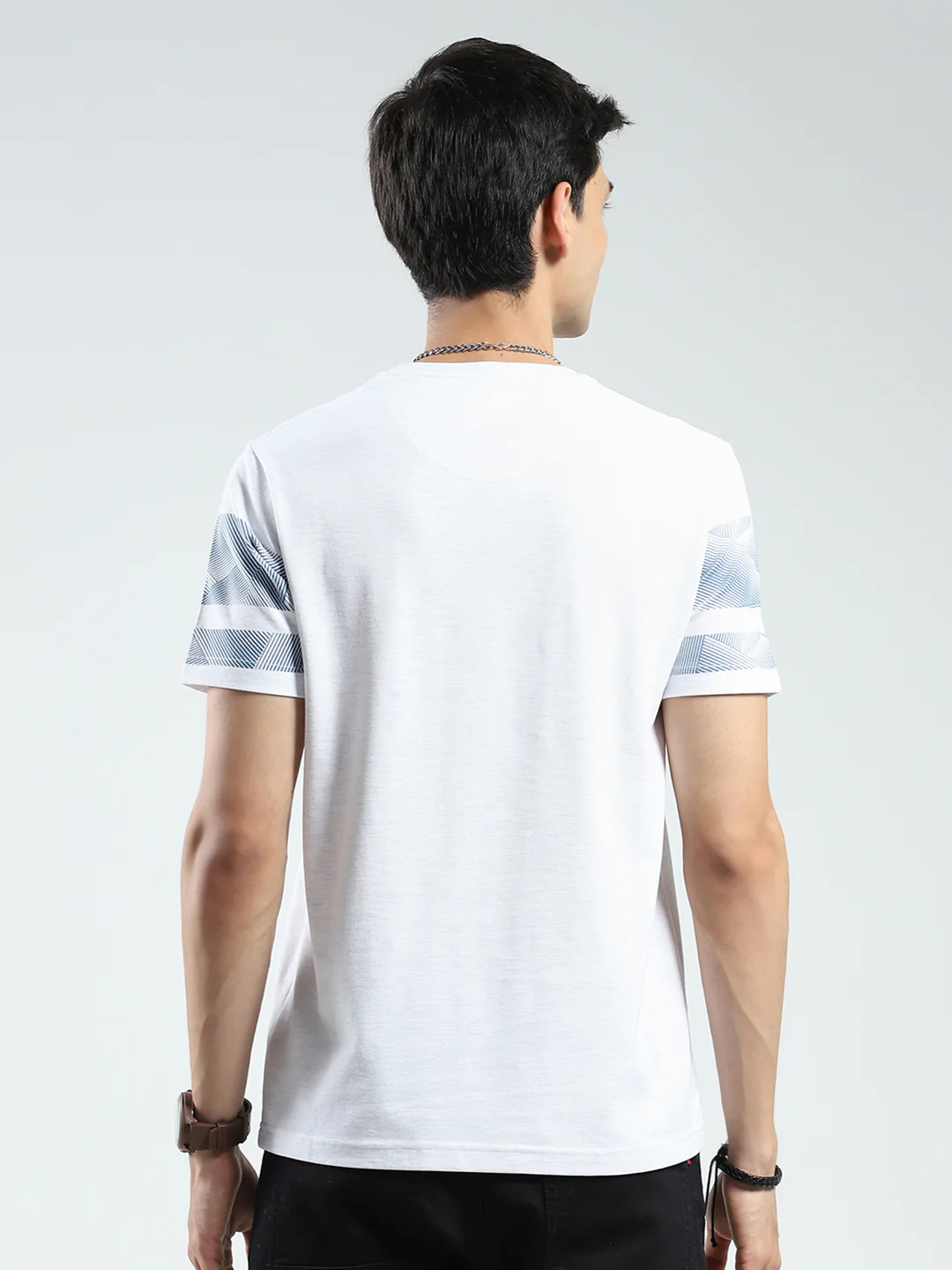 Men White Printed Round Neck Half Sleeve T-Shirt - Image 5