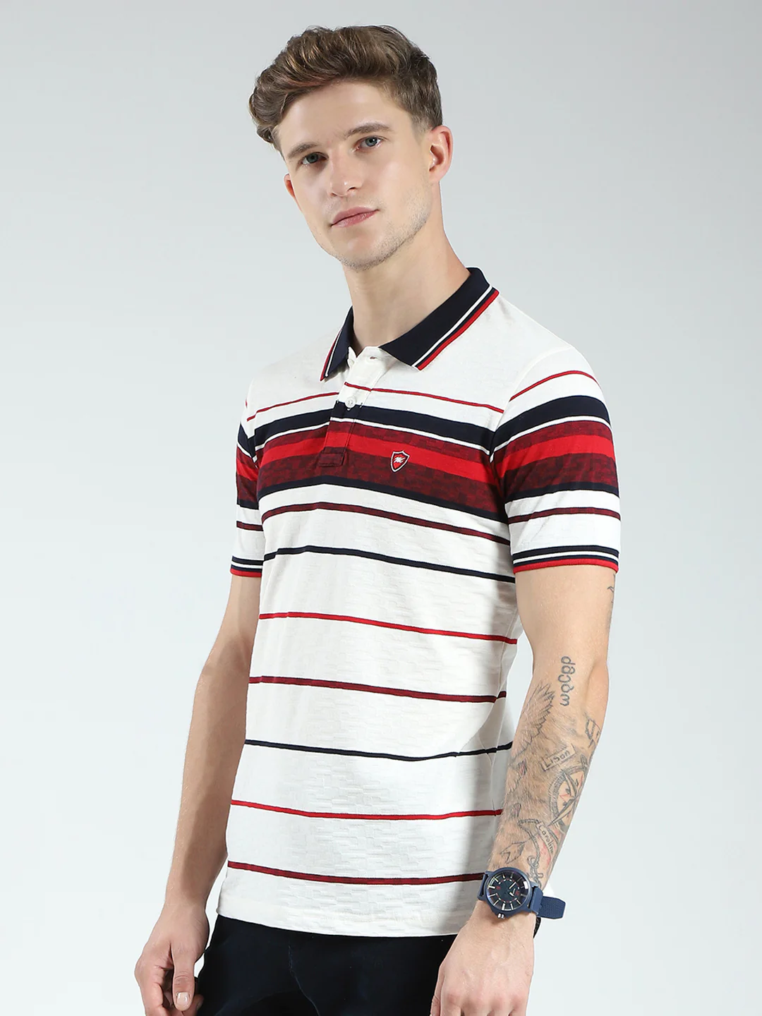 Men White & Red Stripe Collar Half Sleeve T-Shirt - Image 3