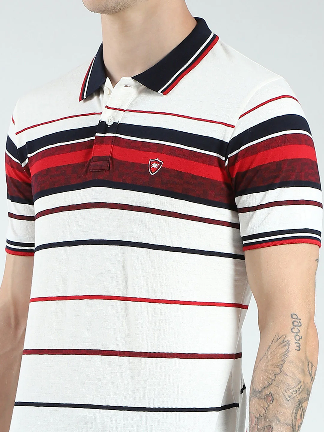 Men White & Red Stripe Collar Half Sleeve T-Shirt - Image 6