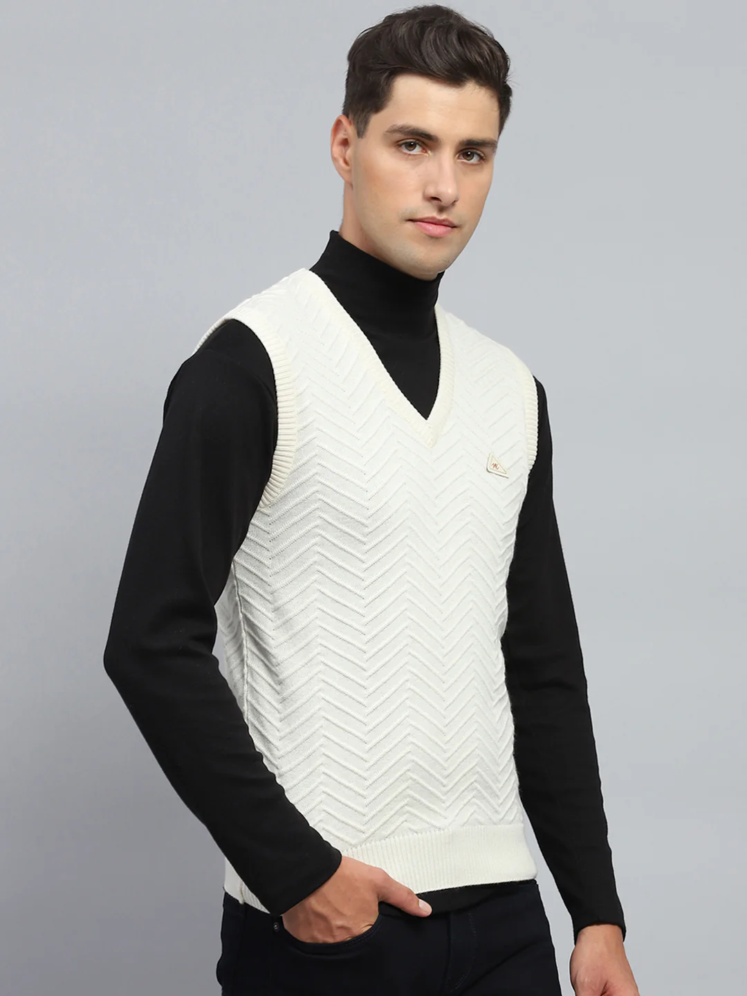 Men White Self Design V Neck Sleeveless Sweater - Image 4