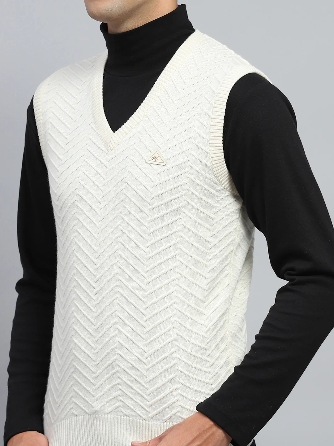 Men White Self Design V Neck Sleeveless Sweater - Image 6