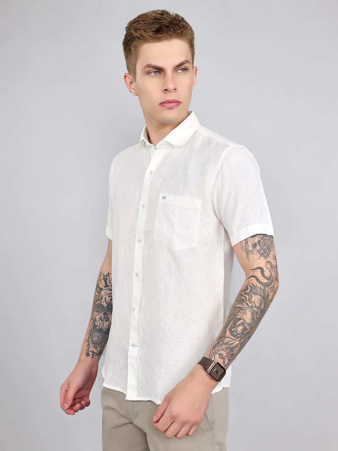 Men White Solid Collar Half Sleeve Shirt - Image 2