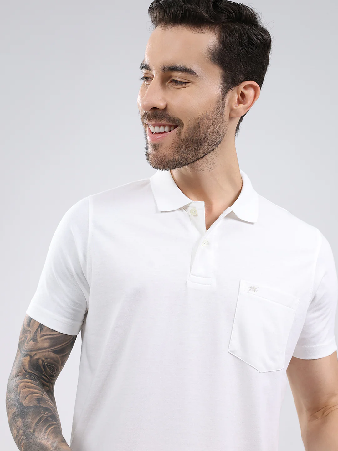 Men White Solid Collar Half Sleeve T-Shirt - Image 7