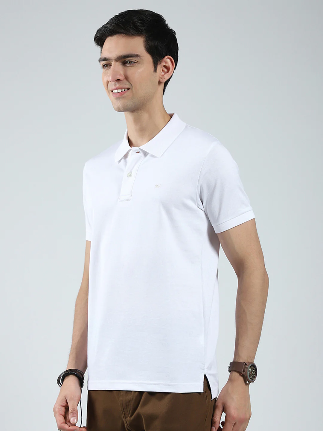 Men White Solid Collar Half Sleeve T-Shirt - Image 3
