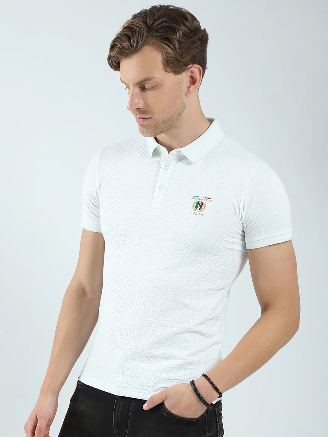 Men White Solid Collar Half Sleeve T-Shirt - Image 3