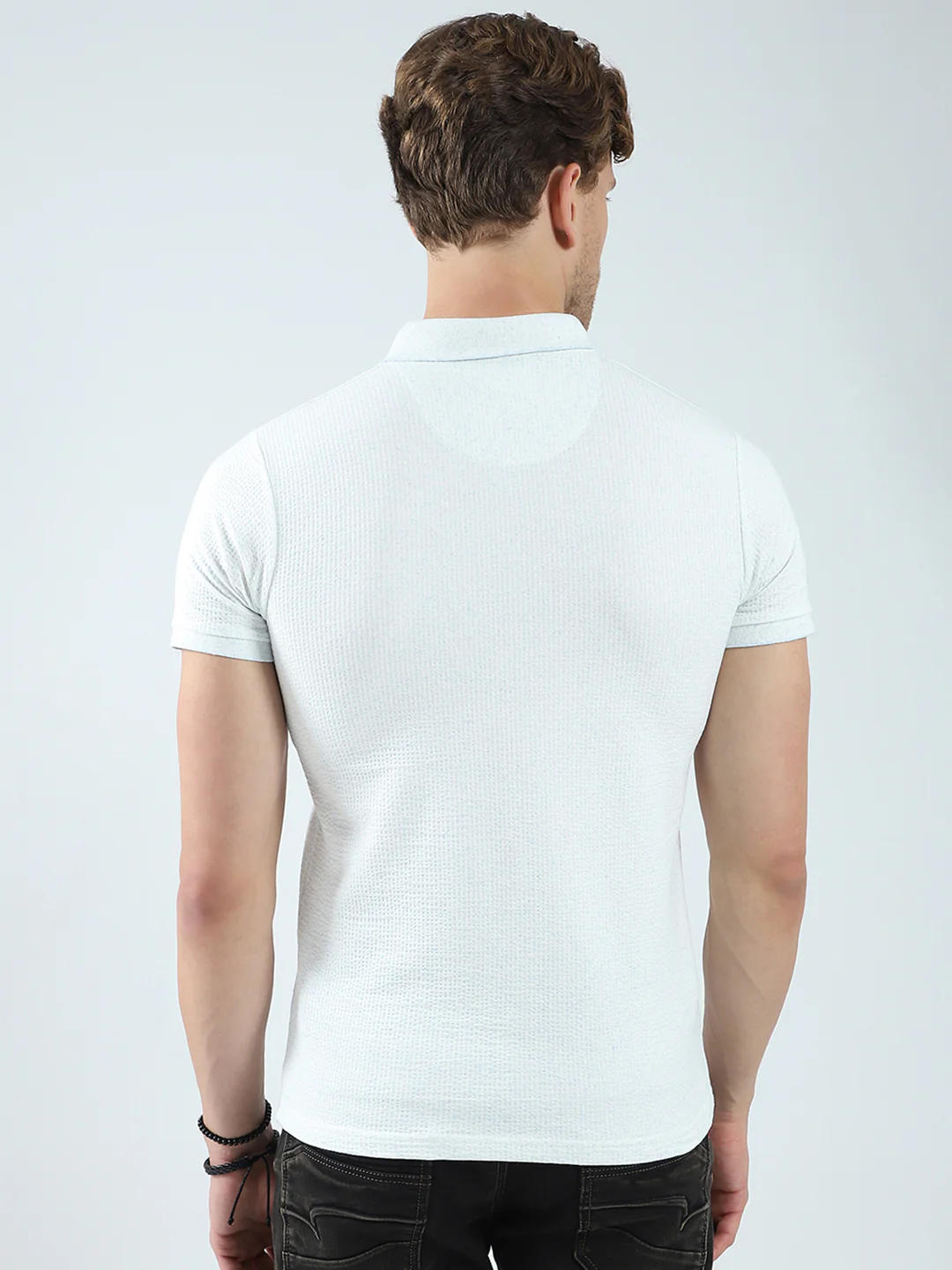 Men White Solid Collar Half Sleeve T-Shirt - Image 5