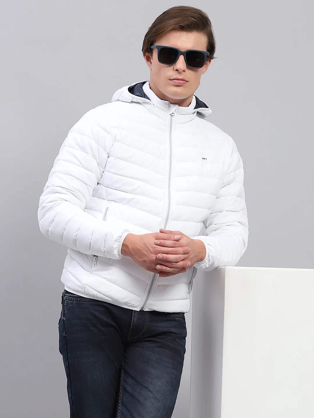 Men White Solid Detachable Hood Full Sleeve Jacket - Image 7