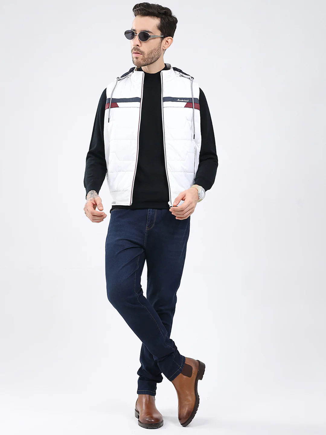Men White Solid Detachable Hood Sleeveless Jacket - Image 2