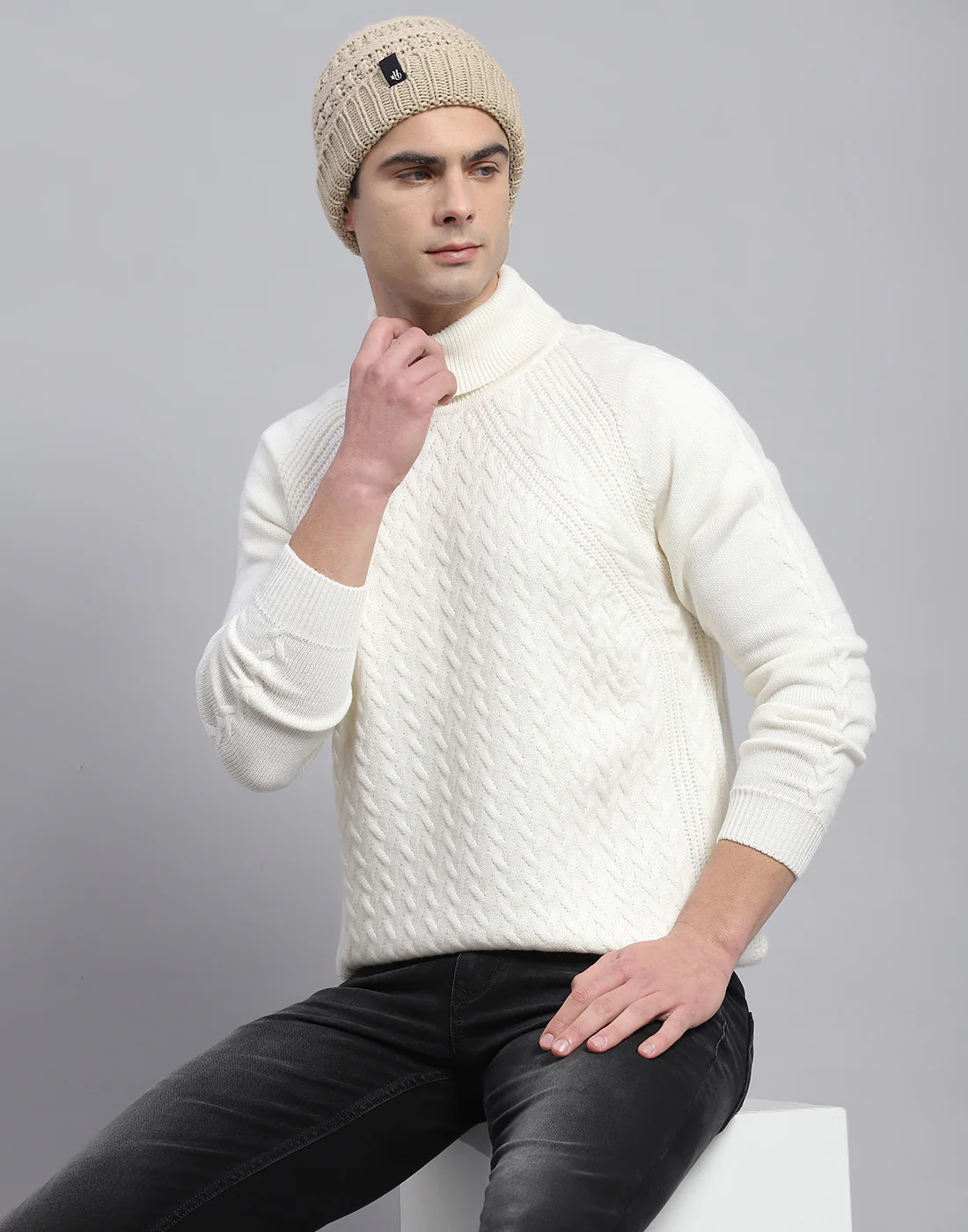 Men White Solid High Neck Full Sleeve Pullover - Image 6