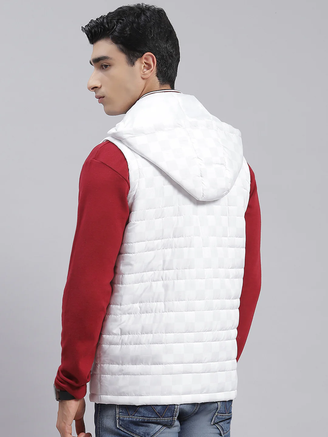 Men White Solid Hooded Sleeveless Jackets - Image 6