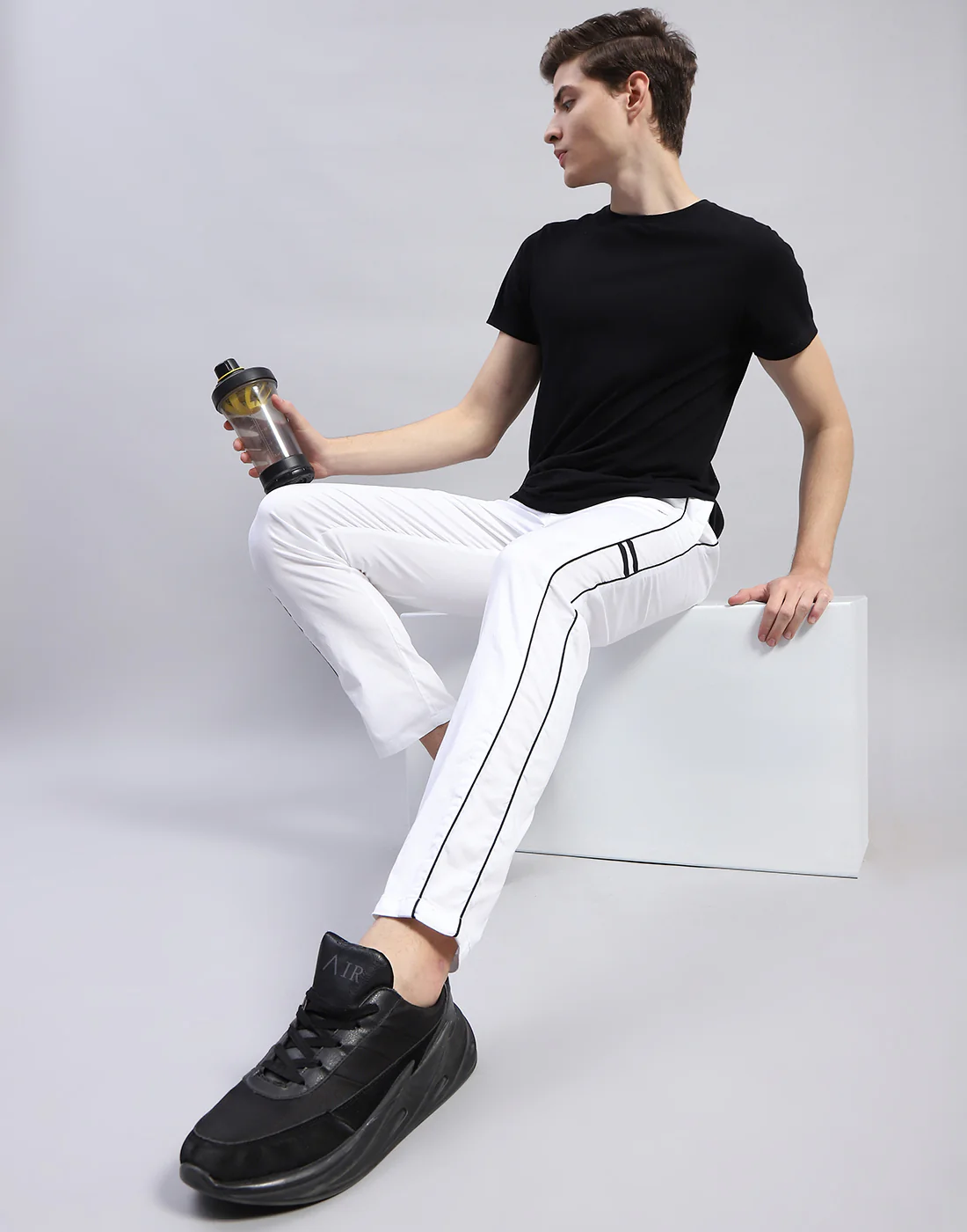 Men White Solid Regular Fit Lower - Image 2