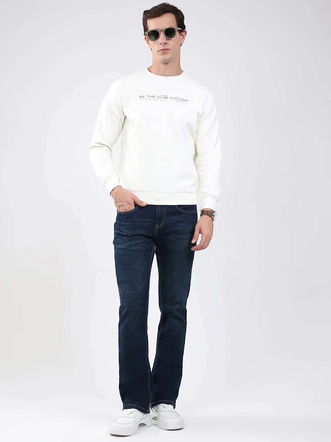 Men White Solid Round Neck Full Sleeve Sweatshirt - Image 2
