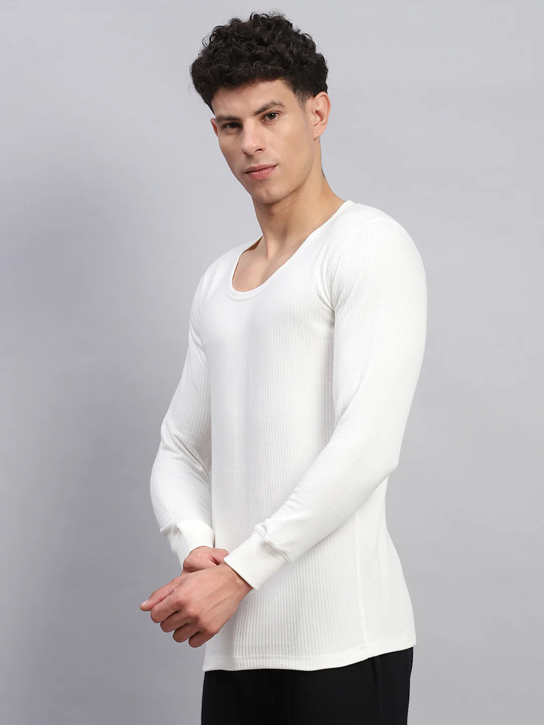 Men White Solid Round Neck Full Sleeve Thermal Vest - Image 3