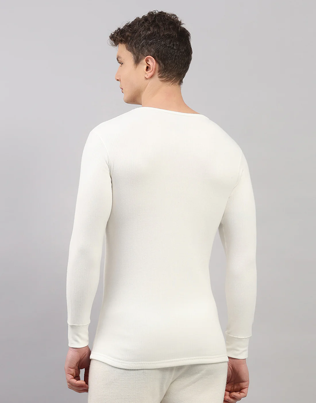Men White Solid Round Neck Full Sleeve Thermal Vest - Image 4
