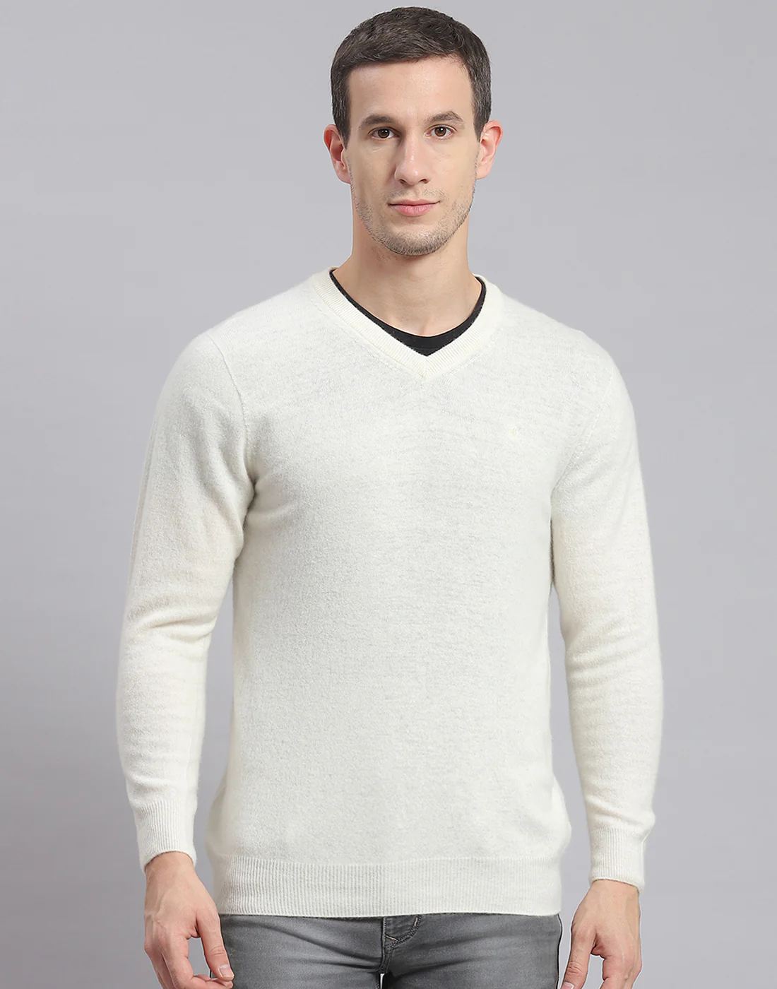 Men White Solid V Neck Full Sleeve Sweater - Image 2