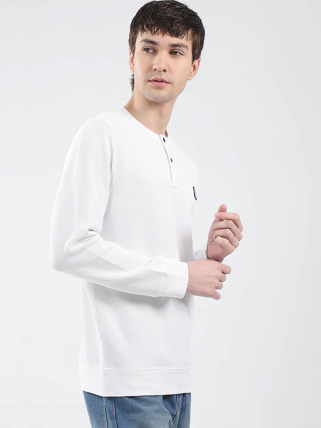 Rock.it Men White Solid Round Neck Full Sleeve Winter T-Shirt - Image 4