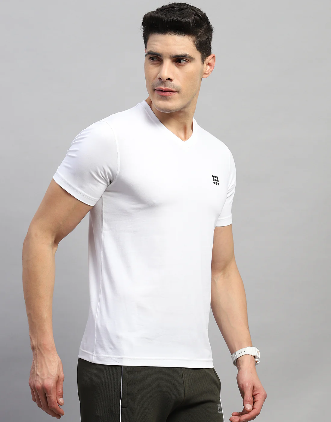 Rock.it Men White Solid V Neck Half Sleeve T-Shirt - Image 4